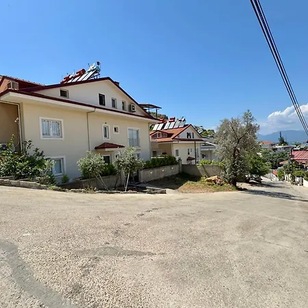 Апартаменты Deniz Ve Sehir Manzarali Lueks 2 *