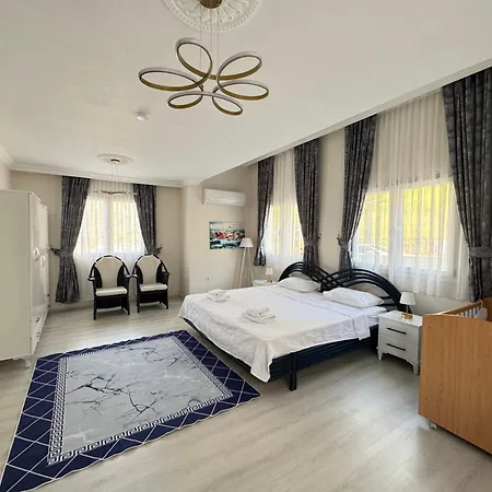 Deniz Ve Sehir Manzarali Lueks 2 Appartement *