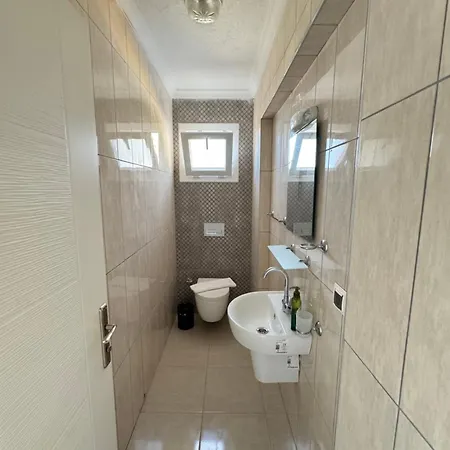 Deniz Ve Sehir Manzarali Lueks 2 Apartament